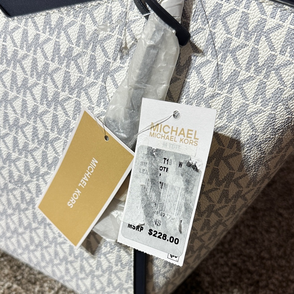 Michael Kors Whitney Small Signature Logo Tote navy and white with gold accents - Picture 5 of 10